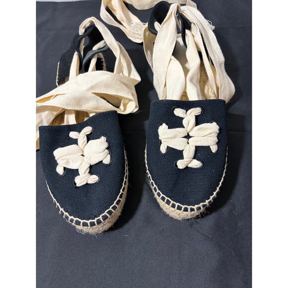 Tory Burch Cap Toe Esapdrille Leather Black Cream Ankle Wrap Tie up  New Size 11 - Picture 1 of 5